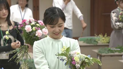 岐阜2日目の佳子さま 全国都市緑化祭の記念式典にご出席 学生らと記念