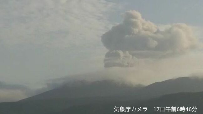新燃岳で噴火が発生　噴煙1000ｍ　連続噴火続く「降灰予報（定時）は宮崎・鹿児島・熊本」|TBS NEWS DIG