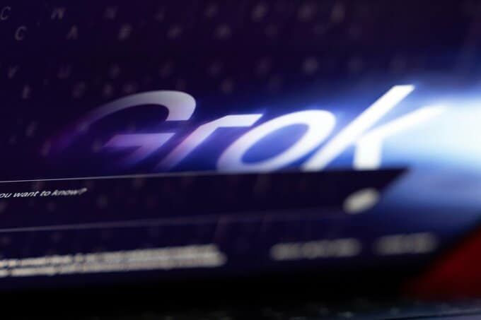 マスク氏のxAI、Grokの性的画像生成巡り英データ保護機関が調査開始