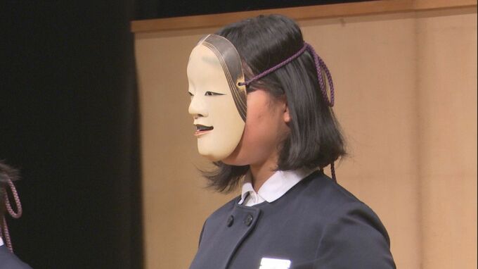 児童1,000人で“能”を受け継ぐ 圧巻の「千人謡」　|　石川県のニュース｜MRO北陸放送
