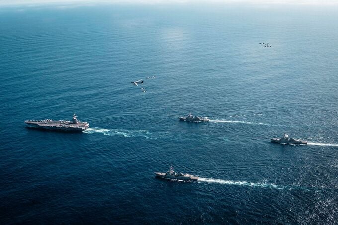 トランプ氏､中南米での軍事行動拡大を示唆-ベネズエラやメキシコ標的