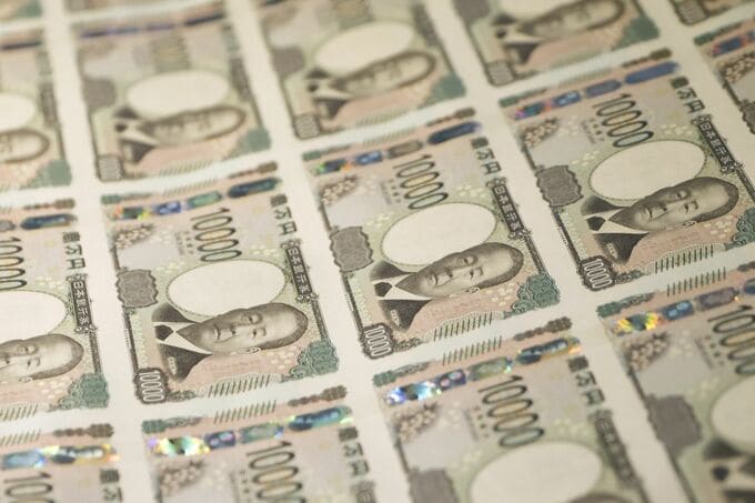 【日本市況】円上昇、一時150円台で財務官がけん制発言－債券は下落
