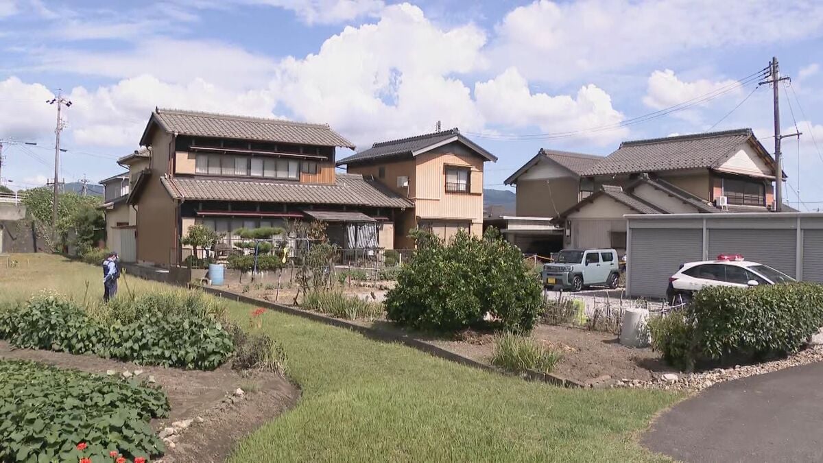 息子の頭部には複数の傷… 近くに“血のついた金づち” 父親は車庫で死亡 住宅から親子の遺体見つかる 三重・いなべ市