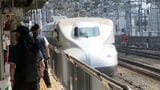 お盆期間の東海道新幹線 1日当たりの平均利用者過去最多 JR東海発表 | 静岡のニュース | SBSNEWS | 静岡放送