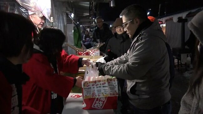 福袋は販売開始から15分で完売　盛岡市民の台所・神子田朝市の初売りにぎわう　岩手|TBS NEWS DIG