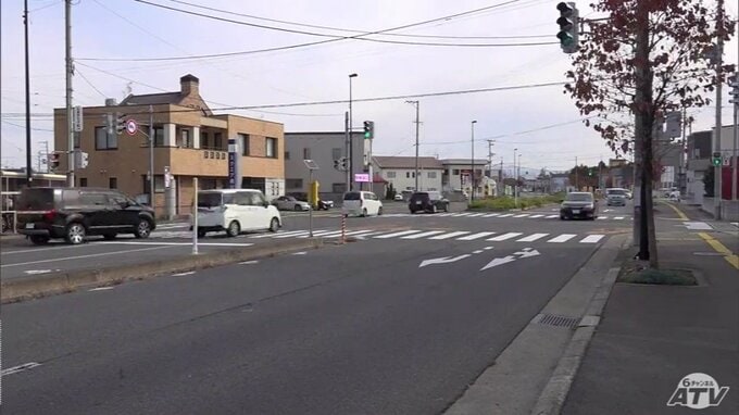 道路横断中の80歳女性が右折車にはねられ頭に大けが　青森県弘前市　|　青森のニュース│ATV NEWS│青森テレビ