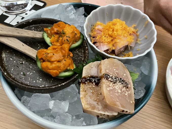香港の人気居酒屋が姉妹店オープン、和食と中華料理の融合試みる