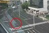 【独自・防犯カメラ映像】“猛スピード”黒のセダン吹き飛び側面大破カーブ曲がり切れず衝突か防犯カメラが捉える 周辺で大渋滞招く　仙台　|　宮城のニュース│tbc NEWS│tbc東北放送