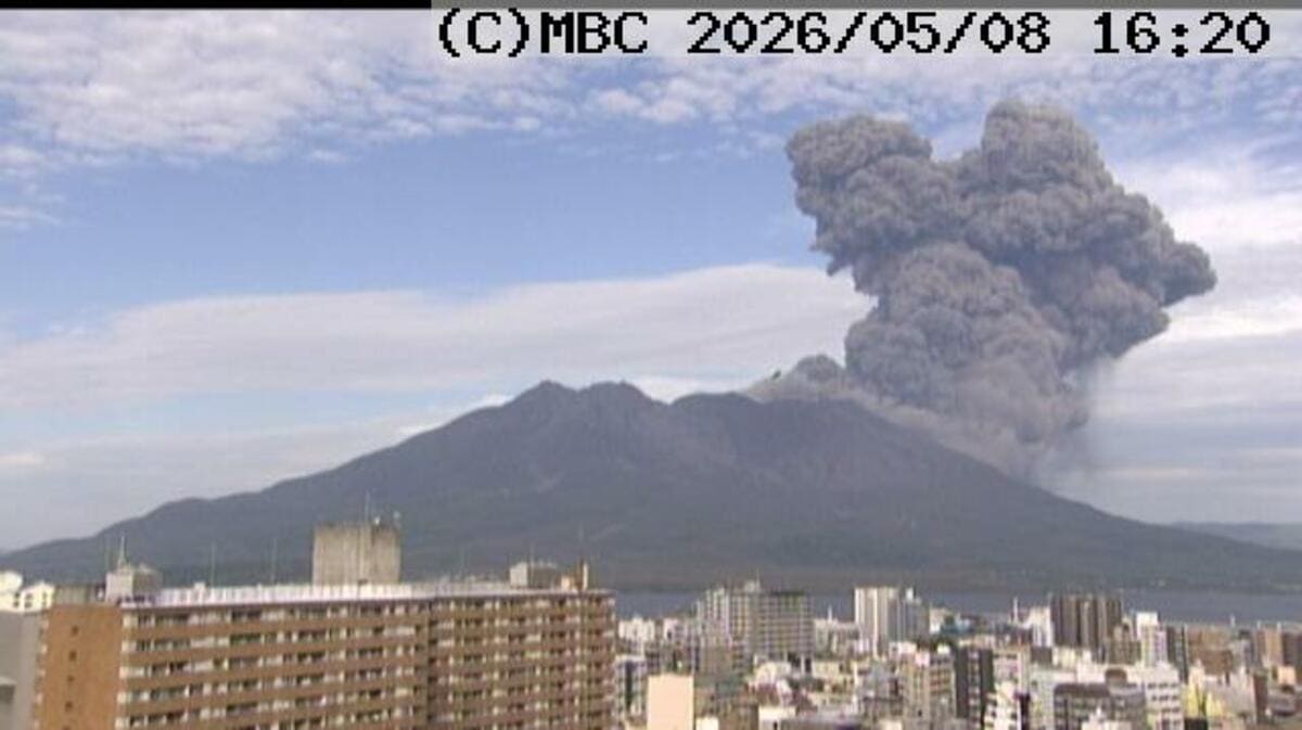 桜島で爆発　噴煙3500ｍ　噴石5合目まで飛散【8日の降灰情報】鹿児島・宮崎