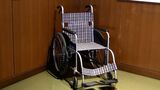 高校生のボランティアグループが美術館に車いすを寄贈 空き缶などの資源を回収した収益で【岡山】|TBS NEWS DIG
