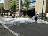 道路が泡まみれに 名古屋市中心部で大量に泡が噴出 消火装置の誤作動か? 名古屋・中区 | 名古屋・愛知・岐阜・三重のニュース【CBC news】 | CBC web
