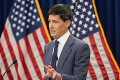 ウォーシュ議長、FRBシニアエコノミスト2人を顧問に起用－関係者| TBS CROSS DIG with Bloomberg