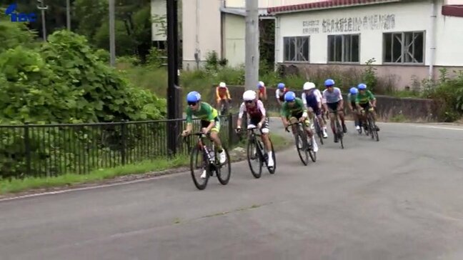 自然豊かで、起伏に富むコースで県自転車ロードレース選手権大会行われる 地域住民の協力で61回目の開催 岩手・紫波町|TBS NEWS DIG