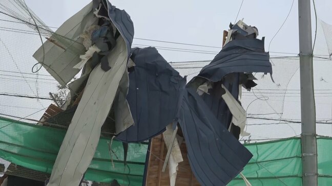 「戦闘機が上昇する時のようなドーンといった音が…」住宅の屋根が飛び中学校に　突風は『竜巻』と推定　当時“猛烈な台風”に匹敵する『風速50ｍ』の突風が吹いたか|TBS NEWS DIG