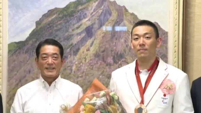 「意地のある泳ぎ、とにかくがむしゃら」 パリパラ銅 競泳・山口尚秀選手が凱旋　|　愛媛のニュース - Nスタえひめ｜あいテレビは6チャンネル
