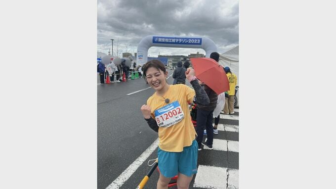 井上咲楽さん　フルマラソン完走　「種目別女子で2位で盾ももらった！嬉しい！！」　記録：３時間２７分３５秒（ネットタイム：３時間２６分５０秒）|TBS NEWS DIG