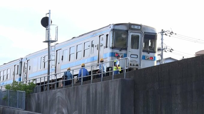 JR土讃線で人と列車が衝突　男性が病院に搬送も死亡確認　午後6時14分に運転再開　|　高知のニュース・天気｜KUTV NEWS | KUTVテレビ高知