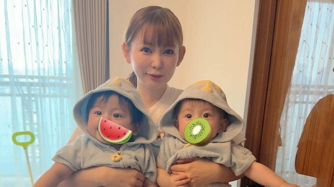 【 中川翔子 】　双子育児の〝リアルなハプニング〟に奮闘　「朝からお風呂にはいる大事件」も　「大変だけど本当かわいい、双子で良かった！」|TBS NEWS DIG