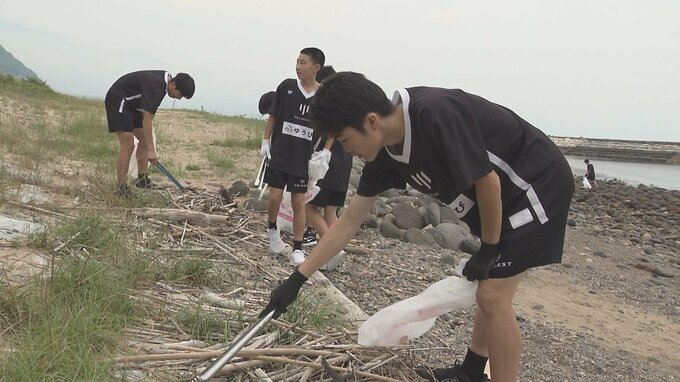 中学生や大学生　ビーチを清掃し環境への理解深める　大分|TBS NEWS DIG