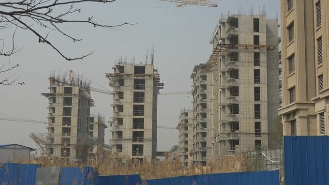 中国　8月の新築住宅価格　主要70都市のうち57都市で下落　小売売上高は3.4%増