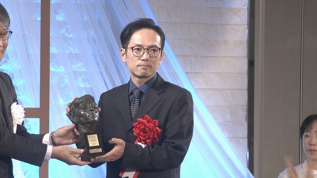 「自分自身が納得できないと意味がない」中原中也賞　京都府在住の自営業・高村而葉さんに贈呈　山口県山口市|TBS NEWS DIG