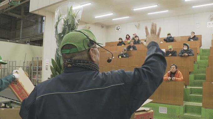 野菜は去年より「安値」に　石川・金沢で今年最後の競り　レンコンなど204トン入荷|TBS NEWS DIG