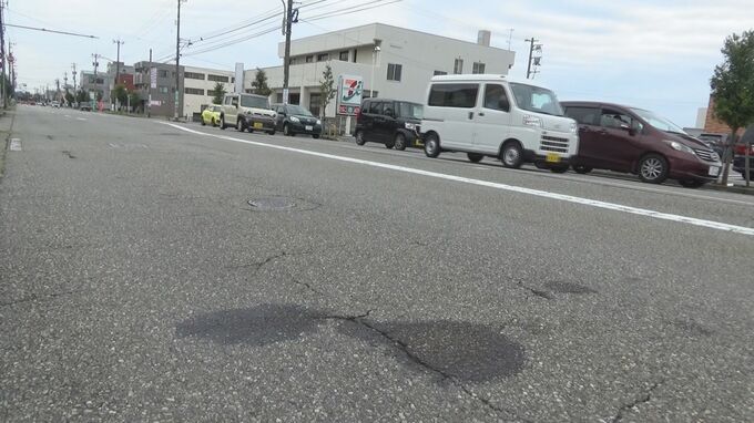 原付バイクに追突し立ち去り 24歳の男をひき逃げ容疑で逮捕「無人のバイクにぶつかったと思った」容疑を一部否認|TBS NEWS DIG