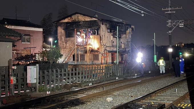 【速報】千葉・京成成田駅近くの住宅で火事　京成本線の一部区間で運転見合わせ|TBS NEWS DIG