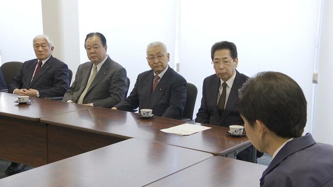 青森市議会議長「もう市民は我慢の限界」議会として初めて『除排雪強化』を西秀記市長に要望　市長「重く受け止め、なるべく迅速な対応を心がけたい」　|　青森のニュース│ATV NEWS│青森テレビ