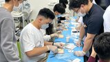 医療の道を目指すタイの高校生13人 大分大学医学部で外科の実習体験 | 大分のニュース|OBS NEWS|大分放送