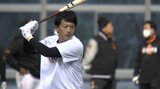 39歳巨人・松田宣浩「朝熱男になっちゃった」アーリーワークで750スイング！全体練習後も居残り|TBS NEWS DIG