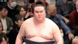 金峰山、初賜杯へ2敗死守!豊昇龍、霧島、王鵬、尊富士ら3敗勢も勝利、1差で逆転V狙う 琴櫻負け越し【大相撲】|TBS NEWS DIG