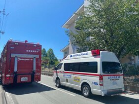 中学校で熱中症の症状で生徒8人搬送へ グラウンドで体育祭の練習中|TBS NEWS DIG