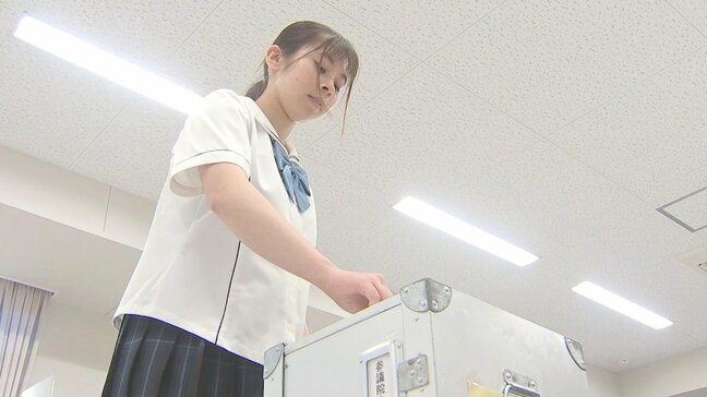 高校に期日前投票所　「暮らしがよくなるなら」生徒が一票投じる　大分|TBS NEWS DIG