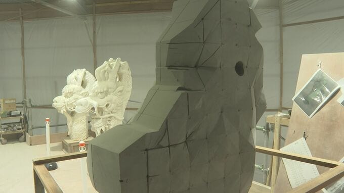 首里城「龍柱」の制作 最終工程へ|TBS NEWS DIG