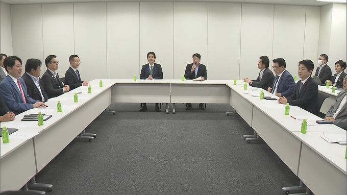 社会保障国民会議　給付付き税額控除めぐる中間とりまとめ案をおおむね了承「各党から前向きな評価」一方、消費税減税は意見集約見通せず