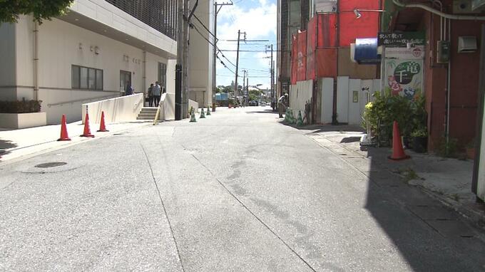 車でバイクの少年2人轢く 殺人未遂疑いで逮捕　容疑者「イライラしてぶつけた」殺意は否認　|　沖縄のニュース｜RBC 琉球放送