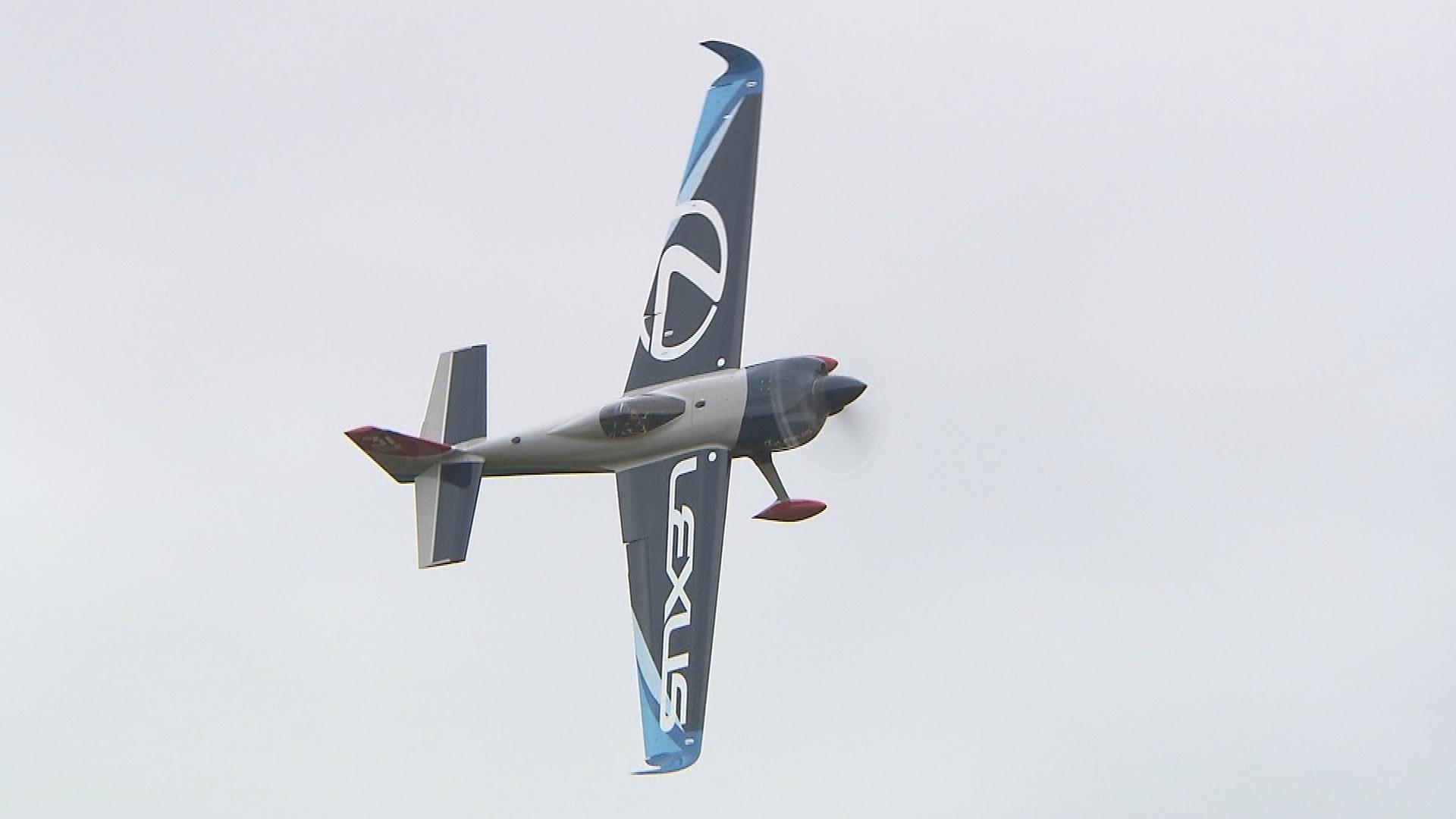 室屋義秀選手、首位で予選通過！初開催の国際大会「エアレースX