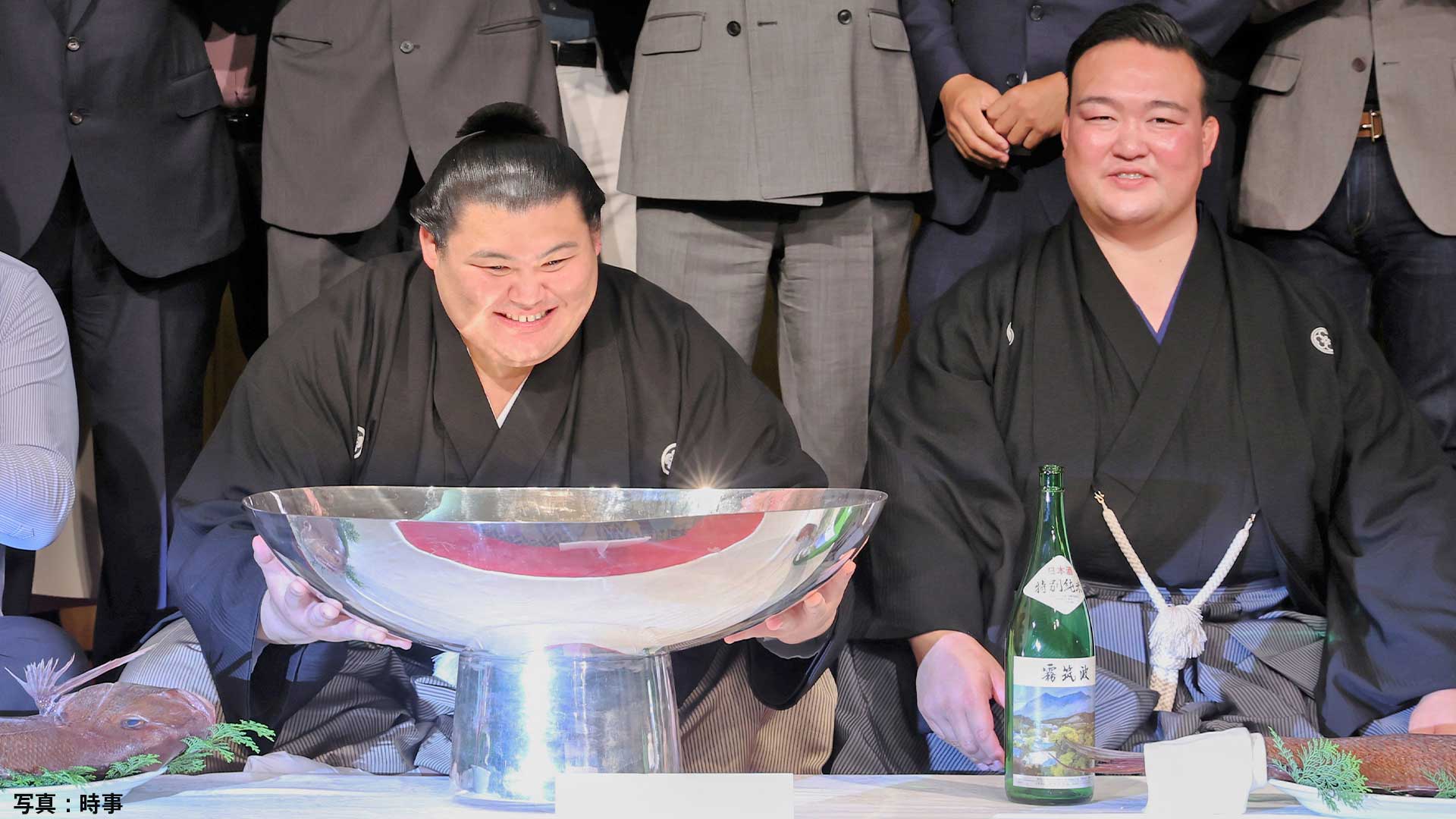 大の里、重圧の綱取り場所終え「本当に長かった」お忍びで能登への慰問