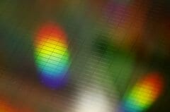 中国半導体メーカーのネクスチップが香港上場、一時14%急伸| TBS CROSS DIG with Bloomberg