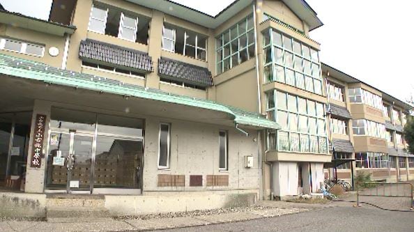 今度は小布施中学校の卒業アルバムの情報が漏洩か　230人分の氏名と写真が流出のおそれ　制作会社提供のサーバーにランサムウェアによる攻撃　別会社の事案で佐久市と立科町でも　長野|TBS NEWS DIG
