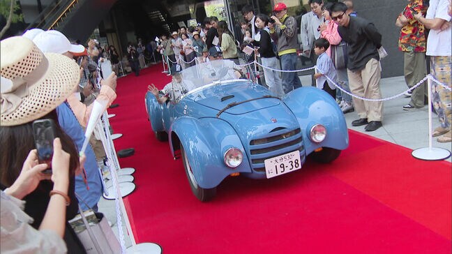 “フェラーリやポルシェ”クラシックカー約60台が勢揃い　展示･レーススタート　福岡市|TBS NEWS DIG