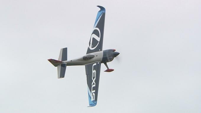 室屋義秀選手、首位で予選通過！初開催の国際大会「エアレースＸ」　|　福島のニュース│TUF