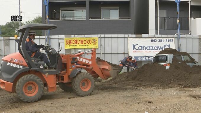 土砂災害に車が巻き込まれたら… 警視庁と地元の建設会社が協力し重機で救出訓練　東京・小金井市|TBS NEWS DIG
