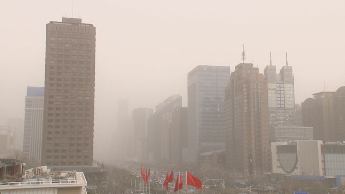 中国・北京 今年初めての黄砂警報|TBS NEWS DIG