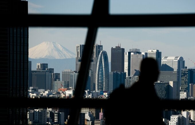 日銀の国債買い入れ減額停止「長期金利の安定に効果」－地銀協新会長