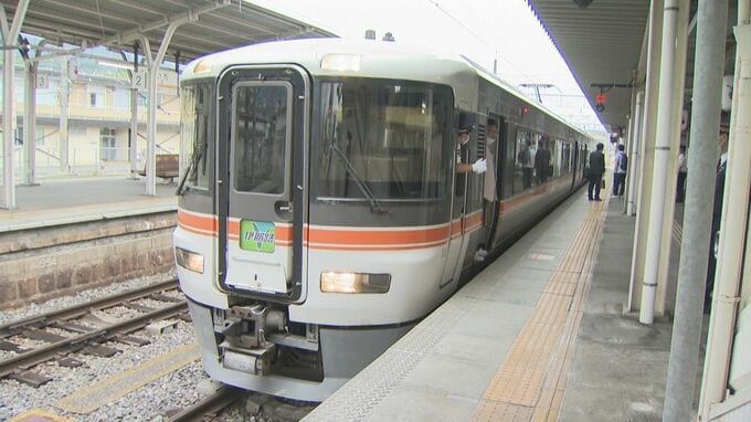 JR飯田線　特急「伊那路」が18日から運休　愛知・静岡の間で倒木のため設備損傷　全線再開までは少なくとも「1週間程度要する」見込み　辰野駅～中部天竜駅間は上下線で運転も一部列車に運休　長野　|　SBC NEWS | 長野のニュース | SBC信越放送
