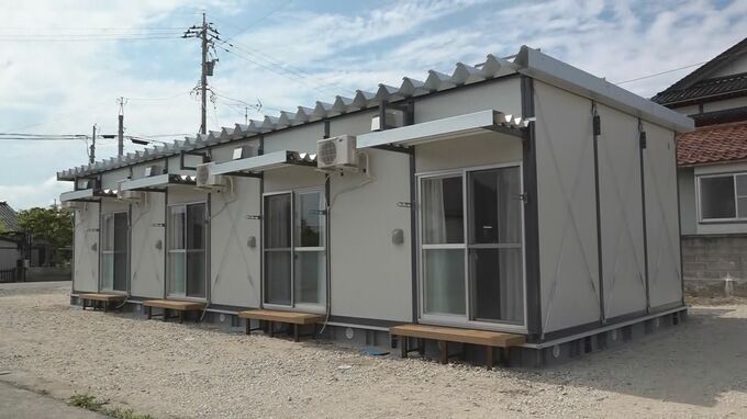 「高齢者にとっては歩いて買い物できて良い」震度6強に見舞われた珠洲市で応急仮設住宅4戸が完成　|TBS NEWS DIG
