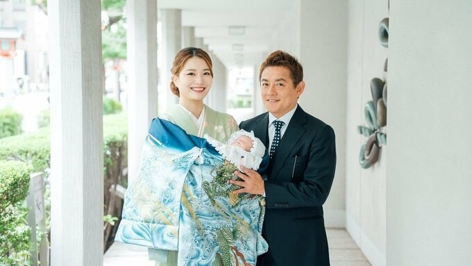 【蜂谷晏海＆井戸田潤】第一子のお宮参りへ　”産着は龍”　産まれ年の「辰」と「ドラゴンズ」にちなんで|TBS NEWS DIG