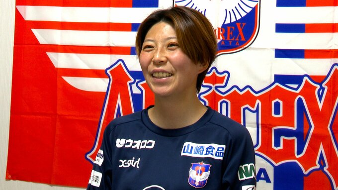 スピードスター江﨑杏那選手が語る“初ゴール”の裏側と新潟で開花するストライカーの覚悟　アルビレックス新潟レディース|TBS NEWS DIG